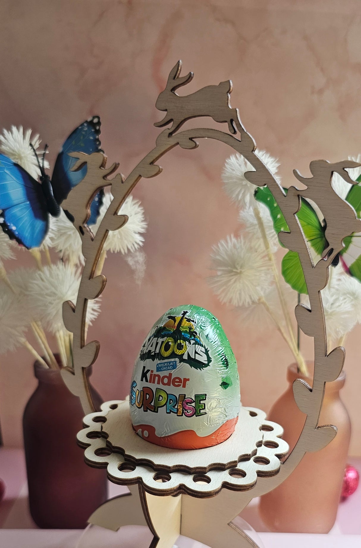 rabbits running through the bush Easter Egg holder